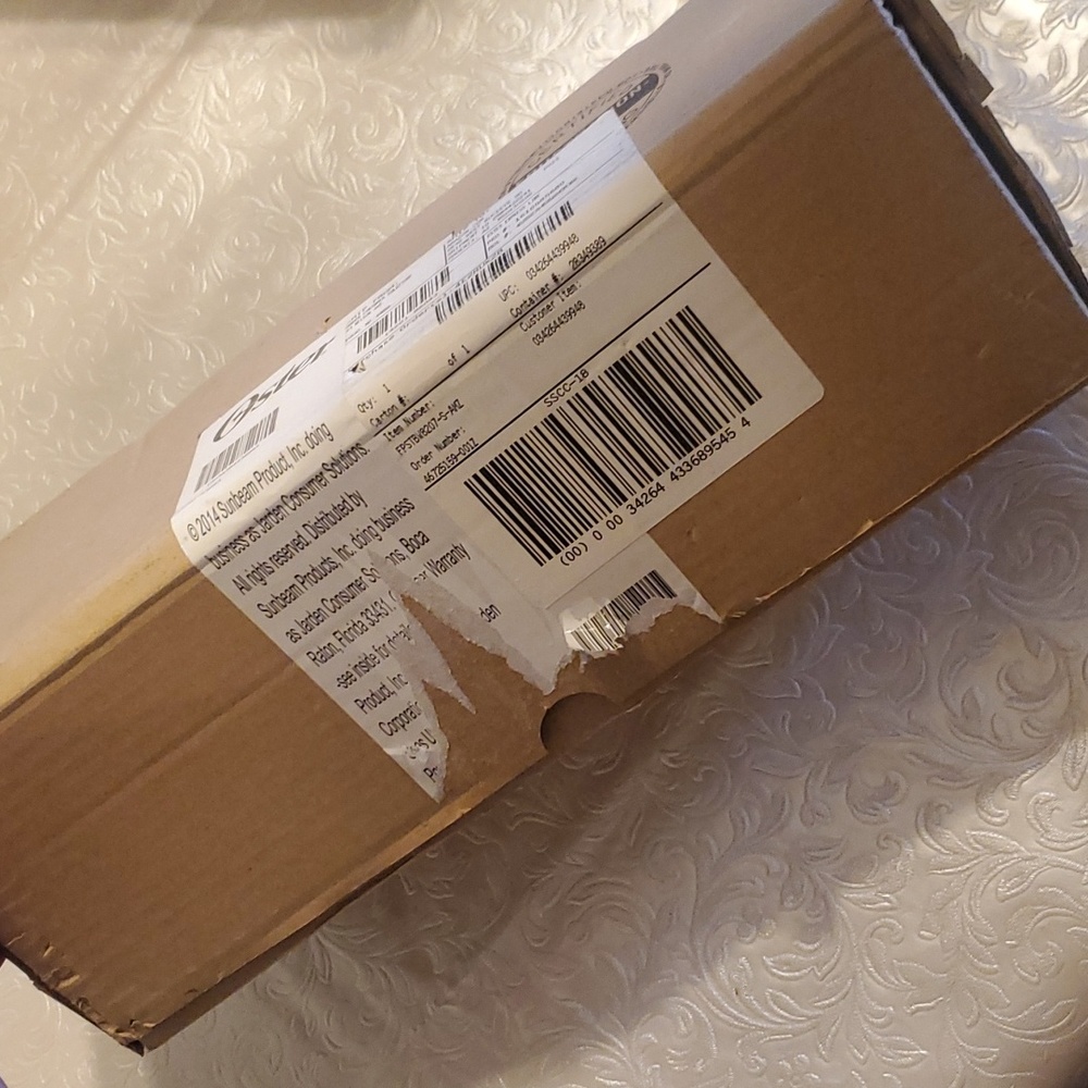 Brand new electric wine opener - Picture 4 of 4